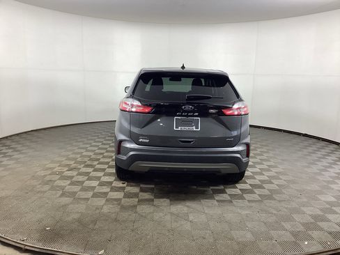Used 2023 Ford Edge SEL w/ Convenience Package image 3