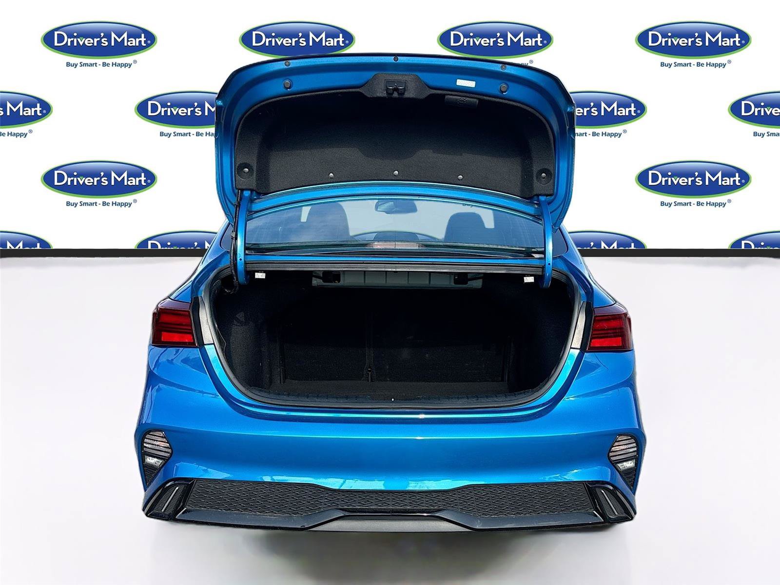 Used 2023 Kia Forte GT-Line w/ GT-Line Technology Package FWD image 24