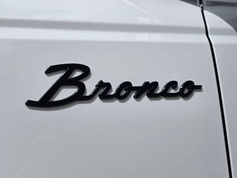 Used 2025 Ford Bronco Badlands AWD/4WD image 27