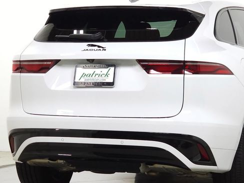 Used 2025 Jaguar F-PACE R-Dynamic S AWD/4WD image 7
