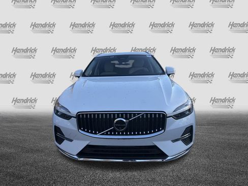 Certified 2023 Volvo XC60 B5 Plus w/ Climate Package image 3