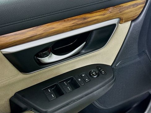 Used 2020 Honda CR-V EX image 16
