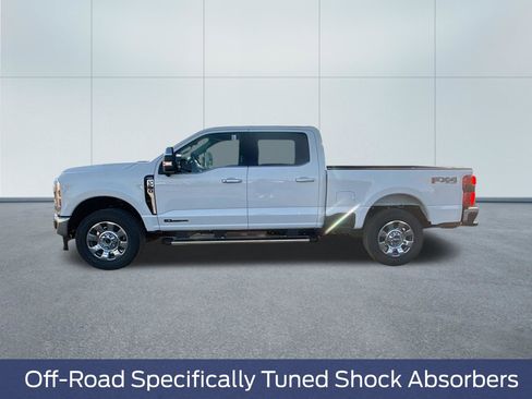 Used 2026 Ford F250 Lariat w/ Chrome Package image 13