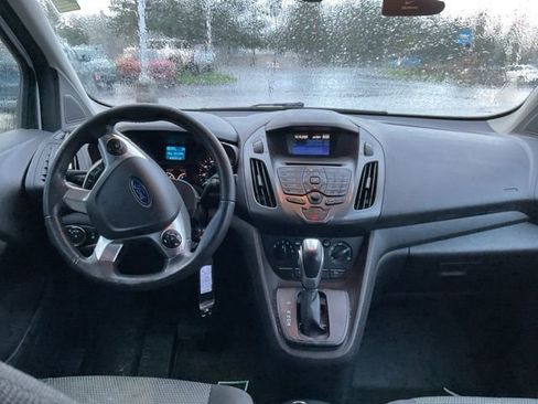 Used 2016 Ford Transit Connect XL image 9