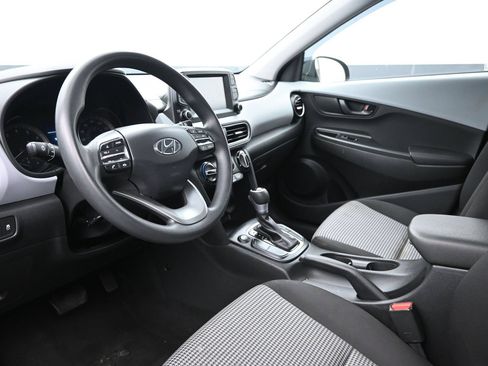 Used 2021 Hyundai Kona SE FWD image 10