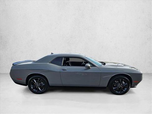 Used 2023 Dodge Challenger SXT w/ Blacktop Package image 4