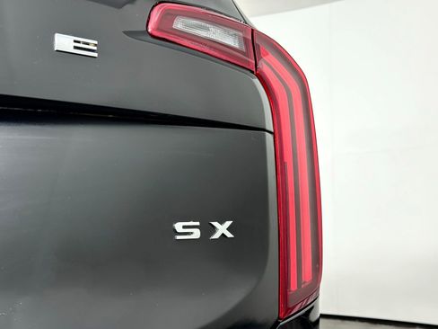 Used 2020 Kia Telluride SX w/ SX Prestige Package image 37