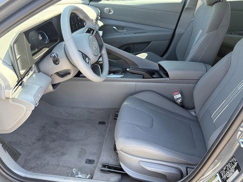 New 2026 Hyundai Elantra Sport FWD image 22