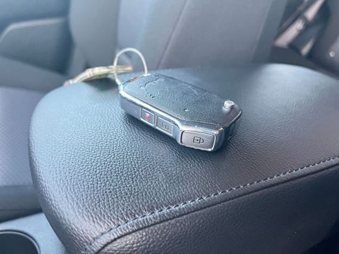 Used 2025 Kia Soul LX w/ LX Technology Package image 22