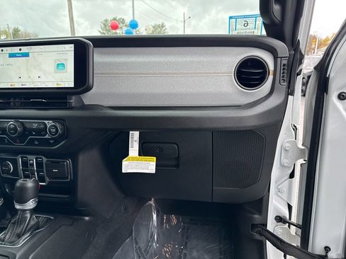 Certified 2024 Jeep Wrangler Unlimited Sport AWD/4WD image 27