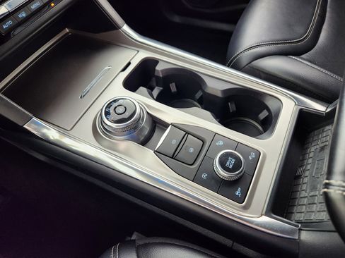 Used 2020 Ford Explorer ST w/ Premium Technology Package AWD/4WD image 25