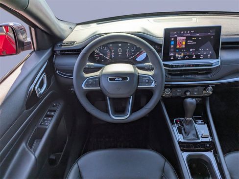Used 2026 Jeep Compass Altitude image 16