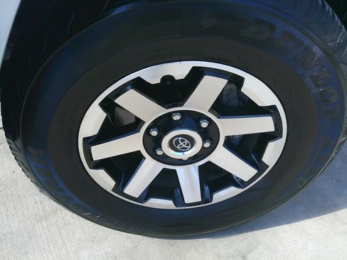 Used 2024 Toyota 4Runner TRD Off-Road Premium w/ Moonroof Package image 17