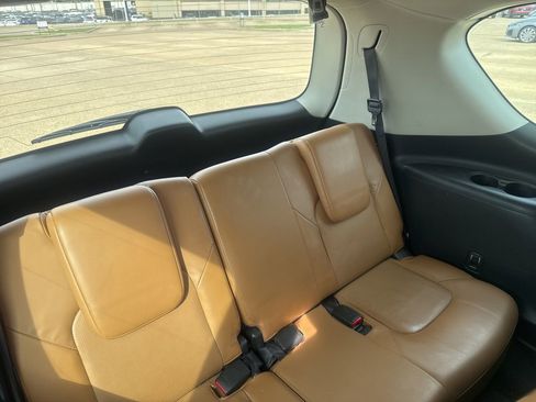 Used 2017 Nissan Armada Platinum image 33