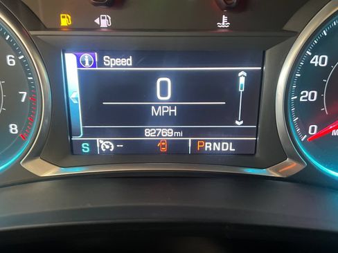 Used 2019 Chevrolet Traverse LT w/ LPO, Floor Liner Package AWD/4WD image 21
