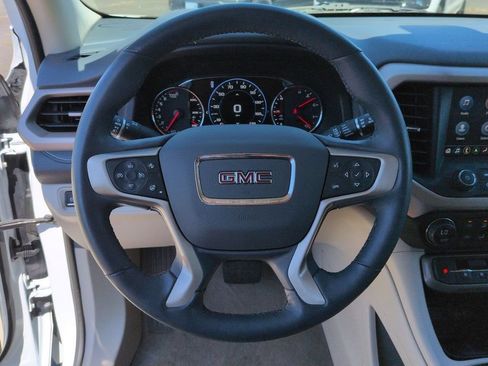 Used 2023 GMC Acadia Denali AWD/4WD image 14