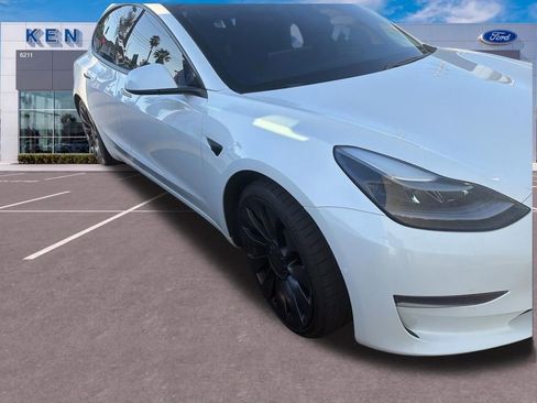 Used 2021 Tesla Model 3 Performance AWD/4WD image 2