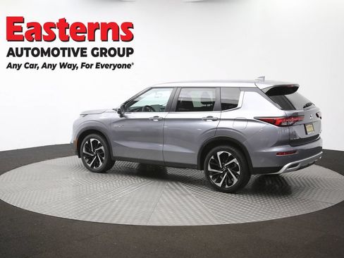 Used 2023 Mitsubishi Outlander SE AWD/4WD image 63