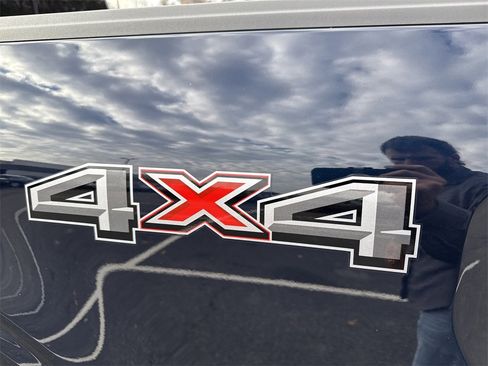 Used 2023 Ford F150 Lariat w/ Equipment Group 502A High image 19