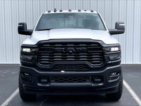 Used 2025 RAM 2500 Tradesman AWD/4WD image 3