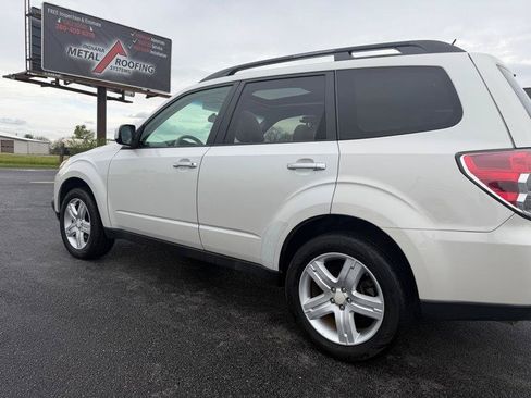 Used 2010 Subaru Forester 2.5X Premium AWD/4WD image 35
