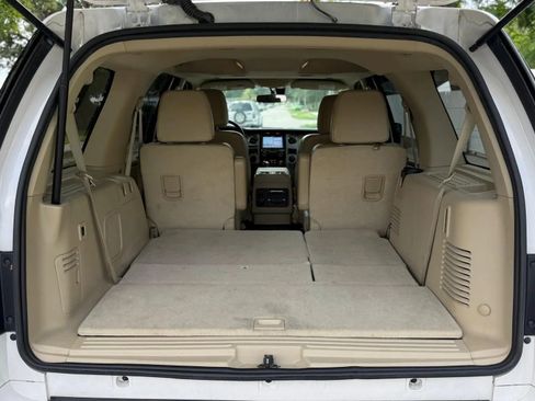 Used 2017 Ford Expedition Limited w/ Equipment Group 301A RWD image 8