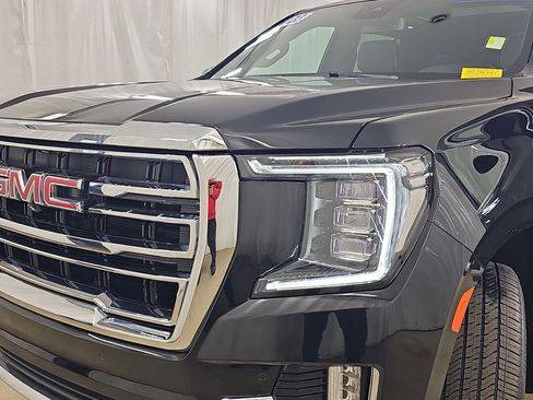 Certified 2023 GMC Yukon SLT w/ SLT Luxury Package image 39