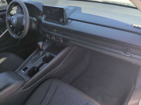 Used 2023 Honda Accord LX image 27