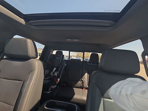 Used 2024 Chevrolet Silverado 2500 LTZ w/ LTZ Plus Package AWD/4WD image 8