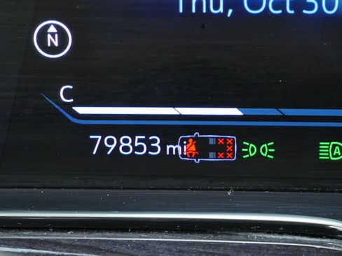 Used 2023 Cadillac Escalade ESV V image 28