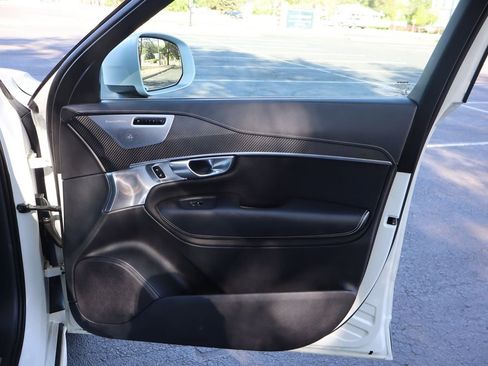 Used 2019 Volvo XC90 T6 R-Design w/ Advanced Package AWD/4WD image 28