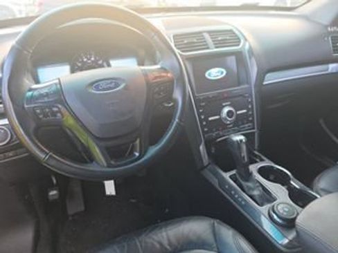 Used 2019 Ford Explorer Sport w/ Equipment Group 401A AWD/4WD image 7