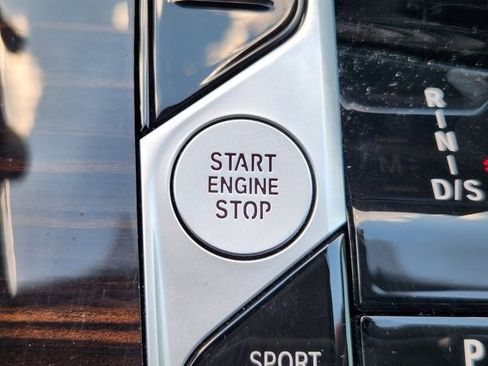 Used 2025 BMW X5 xDrive40i w/ Premium Package image 19