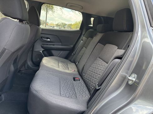 Used 2025 Nissan Kicks SV image 21