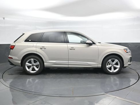 Used 2022 Audi Q7 2.0T Premium Plus w/ Premium Plus Package AWD/4WD image 4