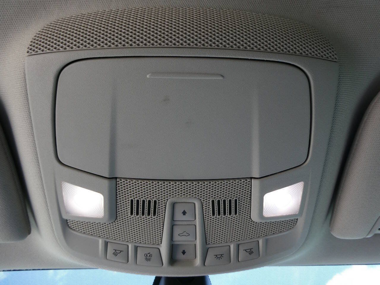 Used 2019 Ford Fusion Titanium AWD/4WD image 24