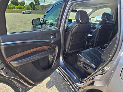 Used 2019 Acura MDX SH-AWD w/ Advance Package image 17