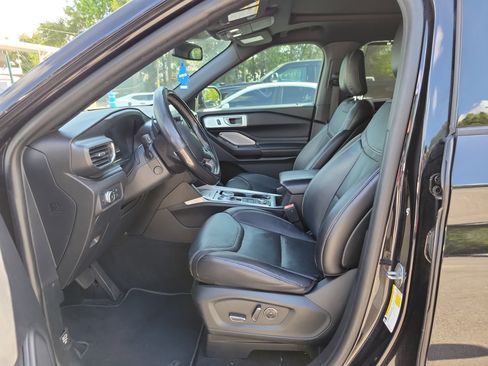 Used 2020 Ford Explorer ST w/ ST Street Pack AWD/4WD image 8