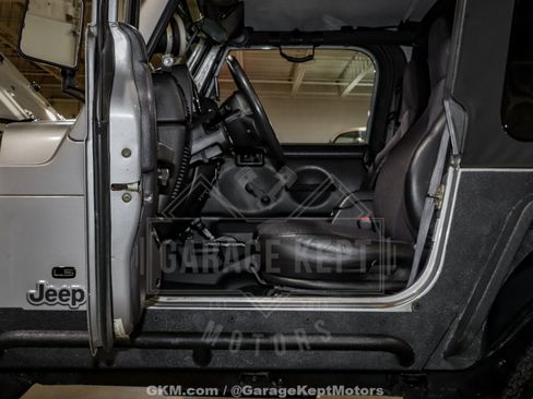 Used 2002 Jeep Wrangler SE AWD/4WD image 99
