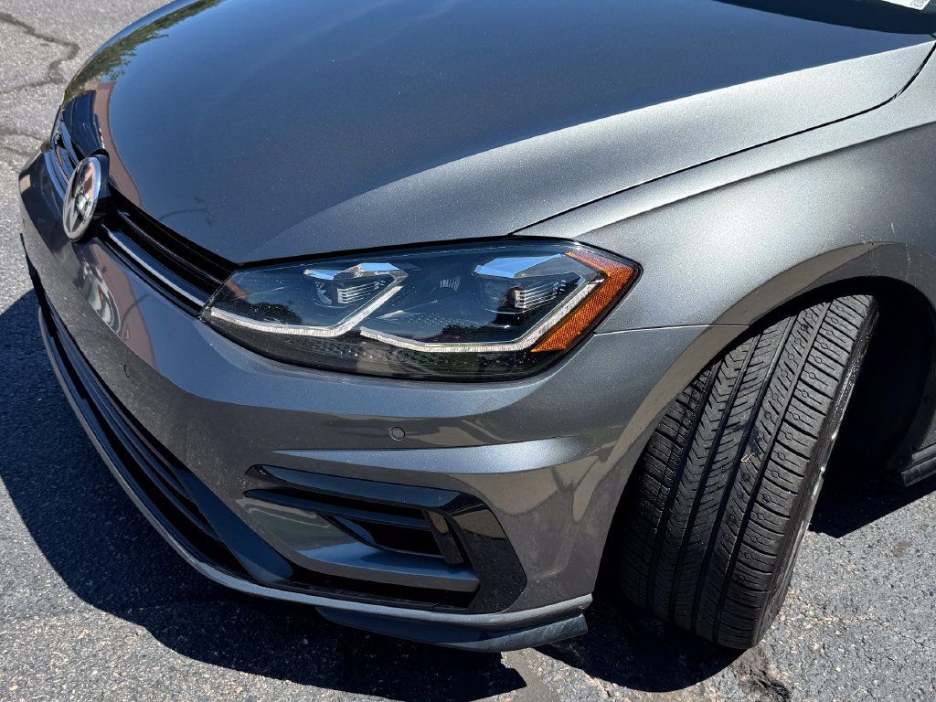 Used 2019 Volkswagen Golf R 4-Door AWD/4WD image 5
