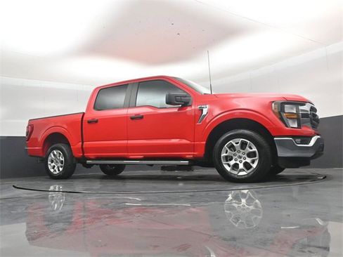 Used 2023 Ford F150 Lariat image 37