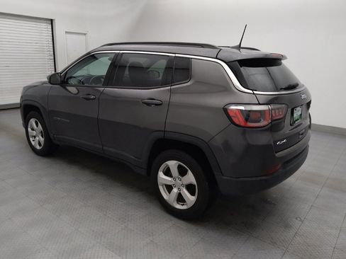 Used 2020 Jeep Compass Latitude image 3