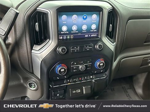 Used 2020 Chevrolet Silverado 1500 LT w/ Texas Edition image 19