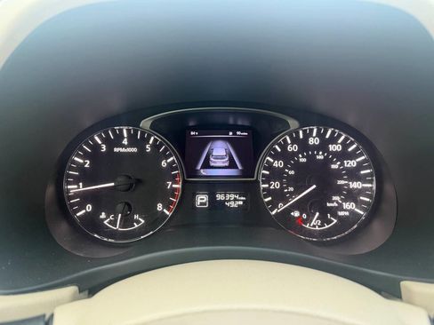 Used 2015 Nissan Pathfinder SL image 36