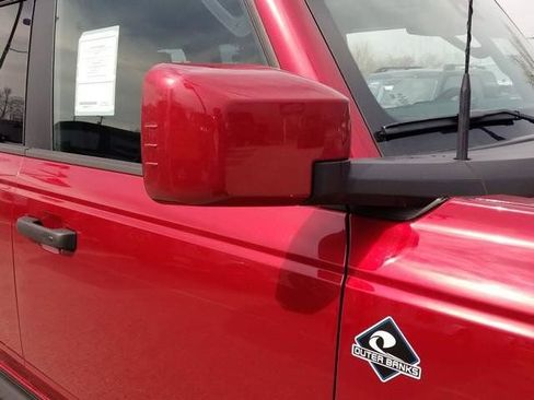 New 2026 Ford Bronco Outer Banks image 9