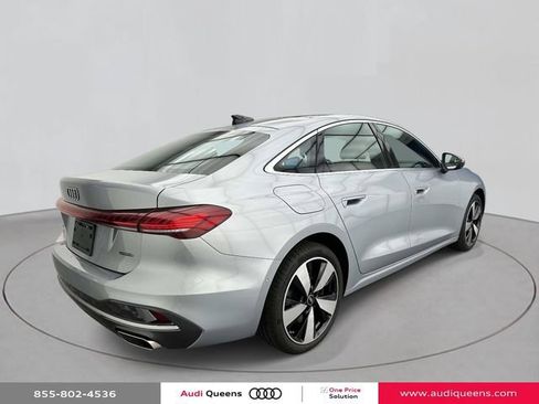 Used 2025 Audi A5 2.0T Premium Plus w/ Premium Plus AWD/4WD image 4