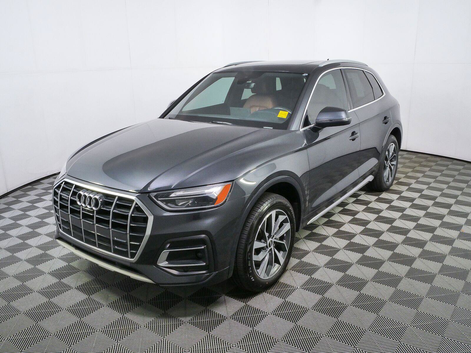 Used 2021 Audi Q5 2.0T Premium Plus w/ Premium Plus Package AWD/4WD image 24