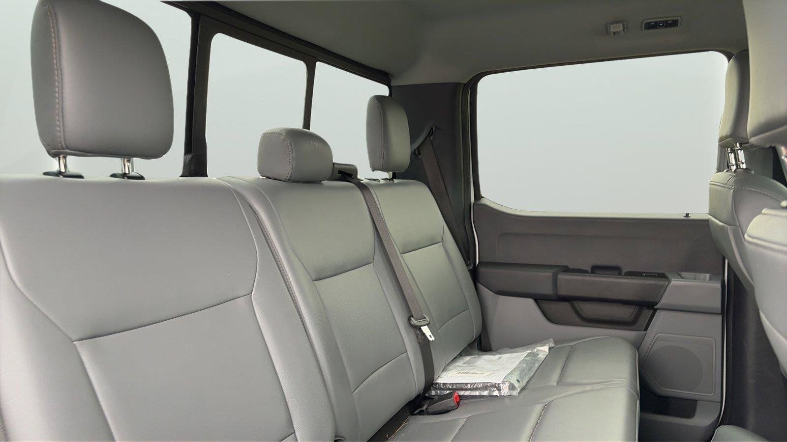 Used 2024 Ford F250 XL AWD/4WD image 14