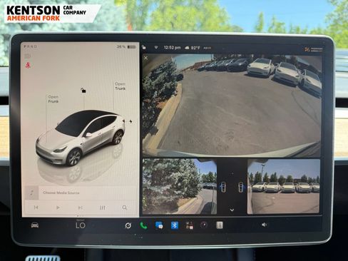 Used 2023 Tesla Model Y Long Range AWD/4WD image 23