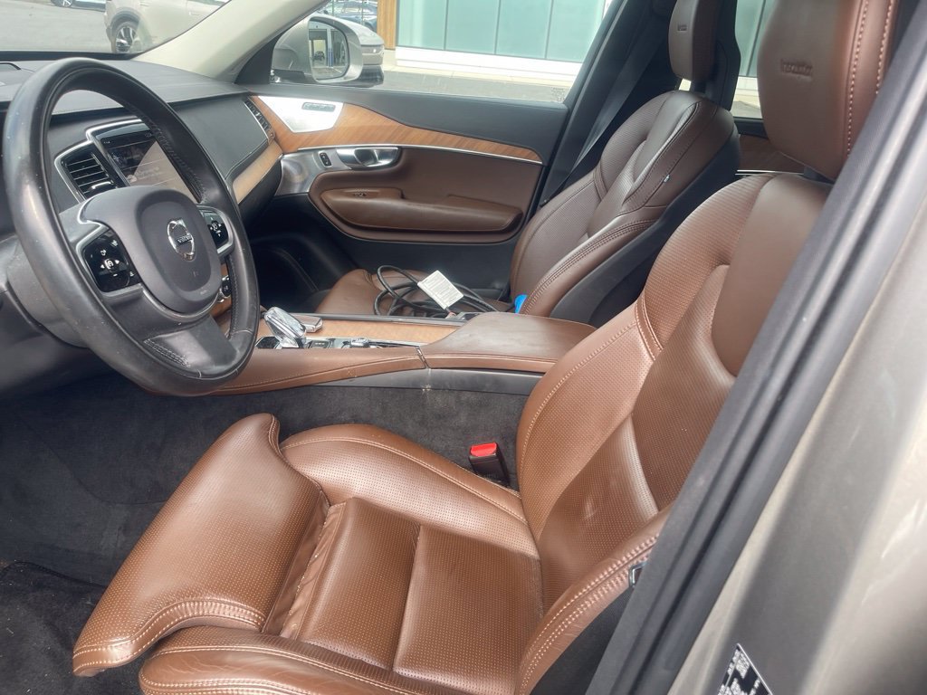 Used 2020 Volvo XC90 T8 Inscription AWD/4WD image 3